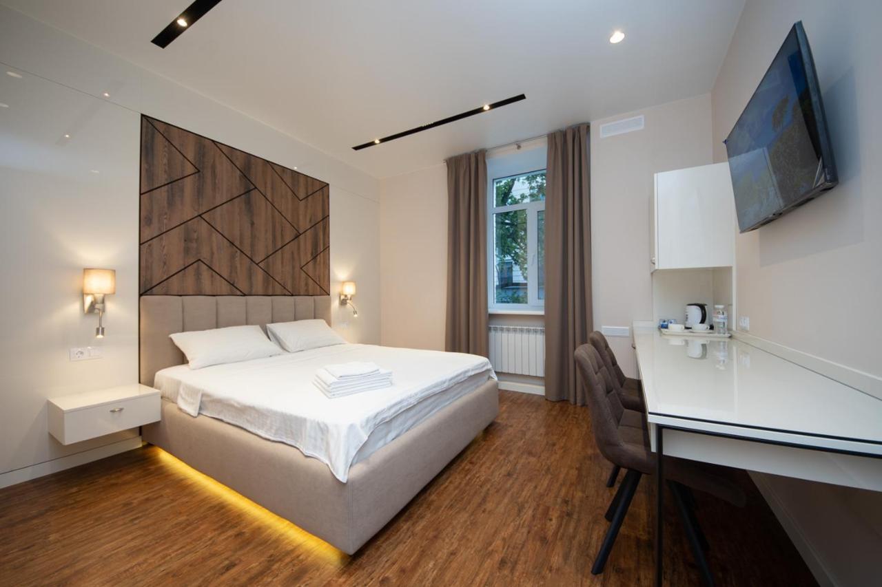 современный минимализм в центре киева. Apartment Kiew